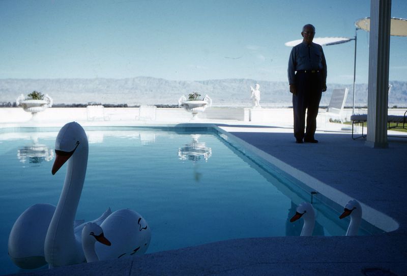 Robert Doisneau - swan pool - Palm Springs 1960 stella telegraph top 50 found bath boutique designer shop