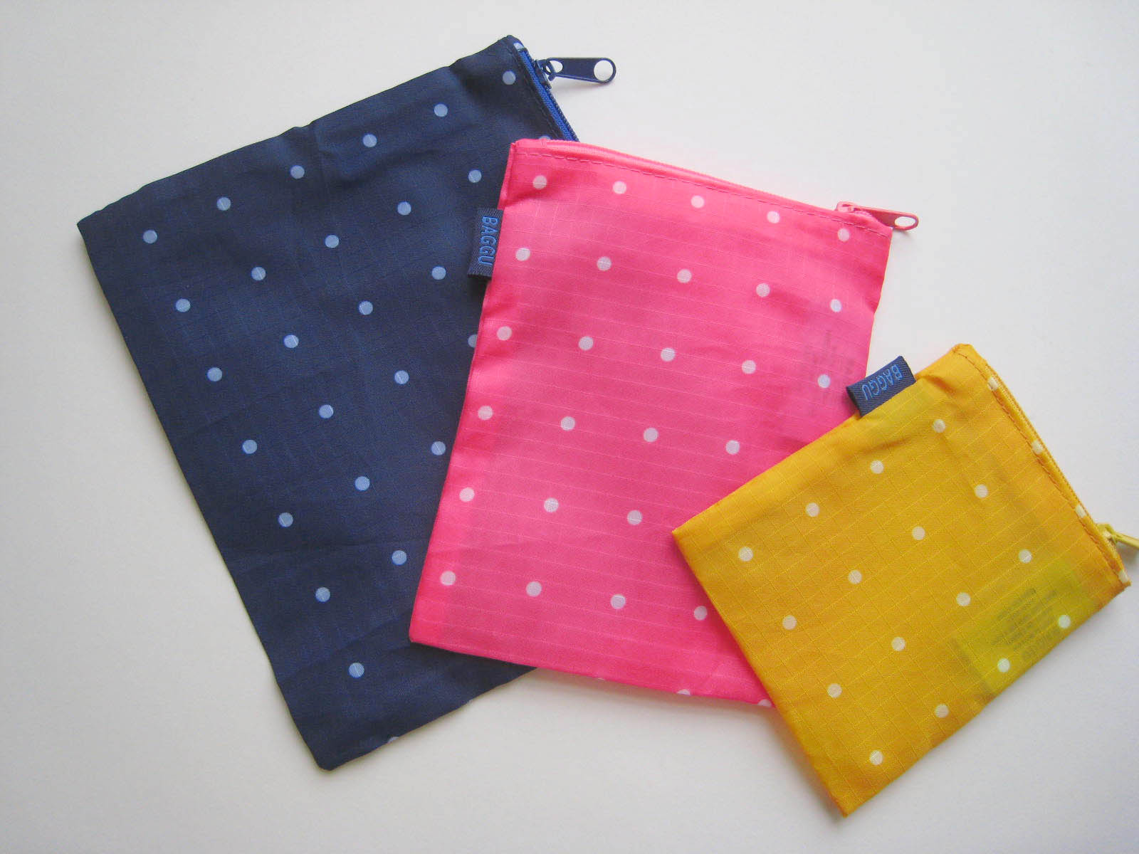 baggu - zips small dots 3 found bath boutique designer stella telegraph